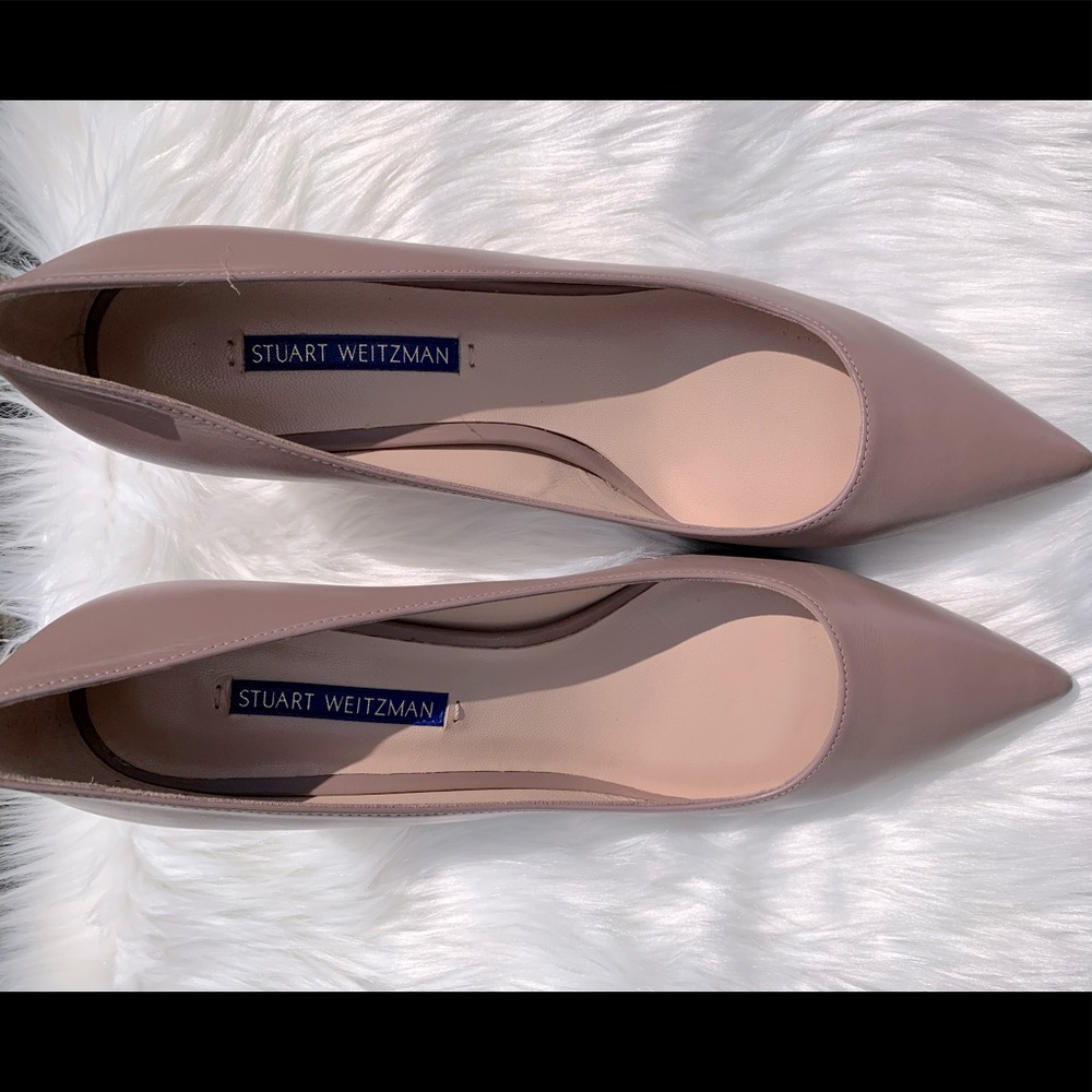 Stuart Weitzman Kitten Heel Pumps!!!